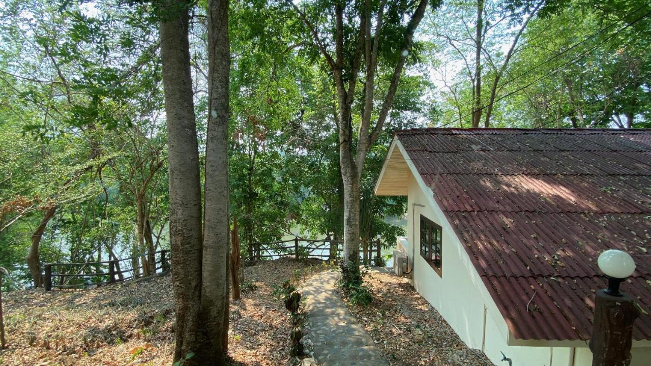 Saiyok River House Сайок Экстерьер фото